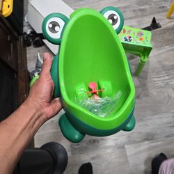 Frog  🐸 Baby Toilet Urinary 