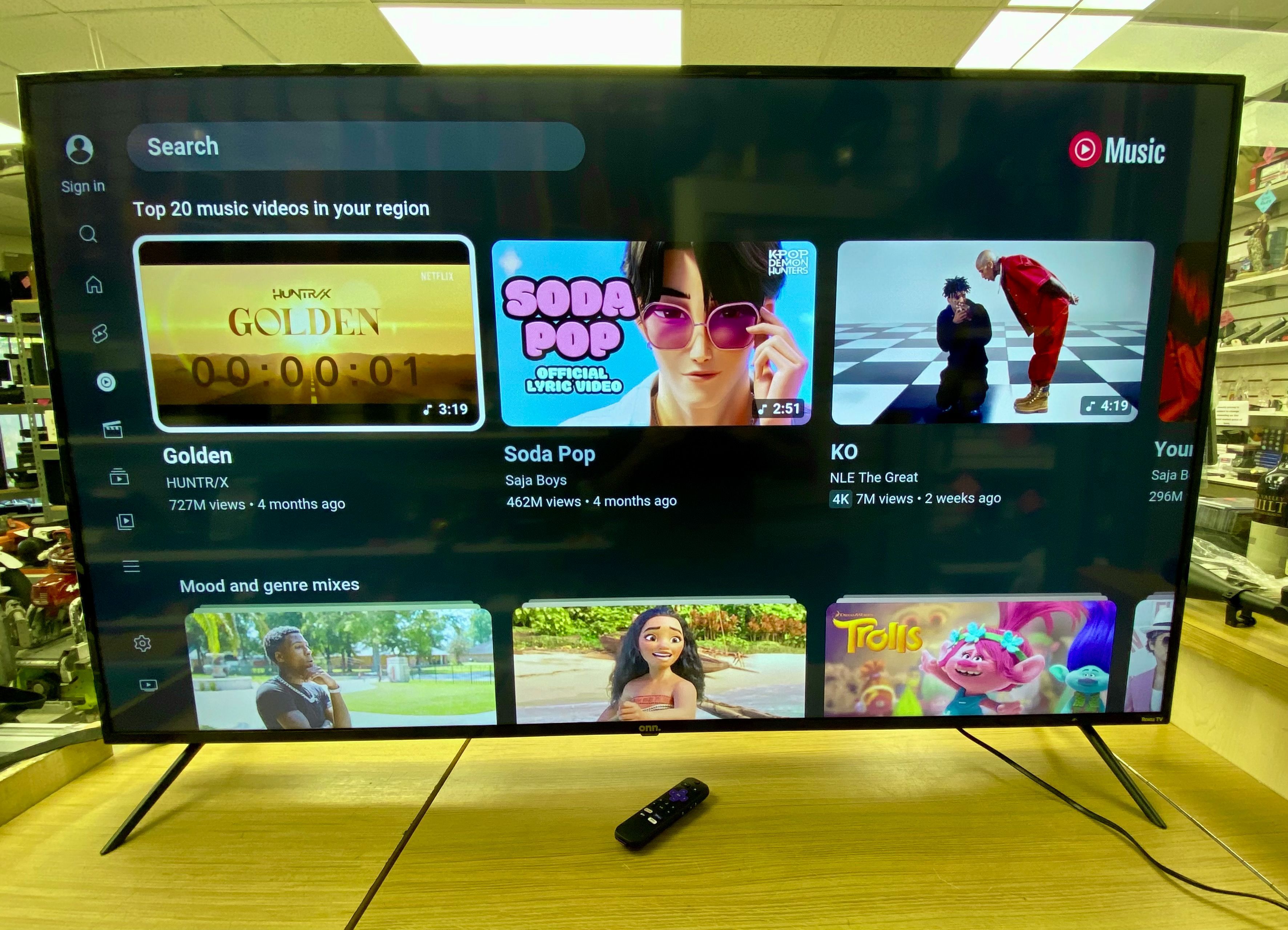 πΊ ONN 65" Roku TV β Model 100012587 β Works Great!