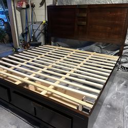 King bed frame with 2 drawers