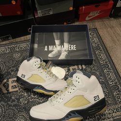 Jordan Retro 5 x Ama Maniere ‘Dawn’