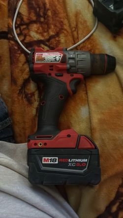 Milwaukee fuel drill with battery