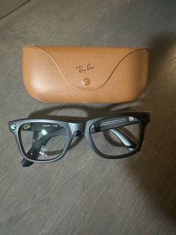 Ray-Ban Meta Wayfarer Transitional Smart Glasses (Gen 1 Large)
