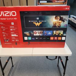 VIZIO 43" QLED 4K SMART TV'S BLUETOOTH  EXCELLENT PICTURE BRIGHT IN BOX WARRANTY - TAX ALREADY INCL IN PRICE OTD - PAYMENT PLANS