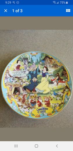 Bradford Exchange Disney's musical memories Snow White The fairest one of all musical plate