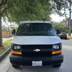 2017 Chevy Express 
