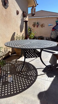 Patio table