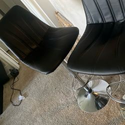 4 Black Leather bar Stools