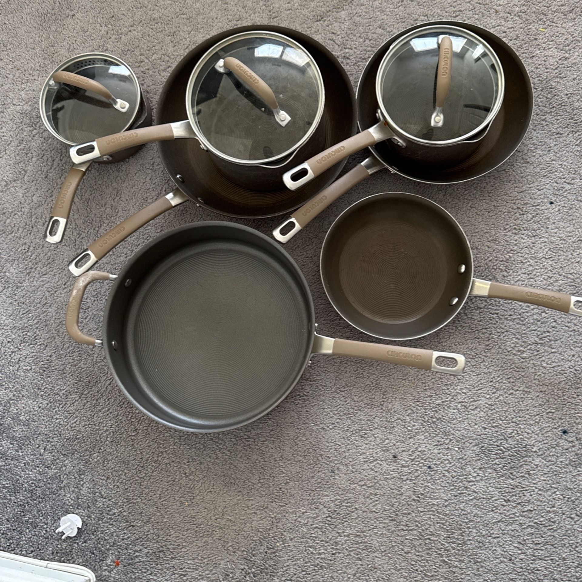Cookware Set