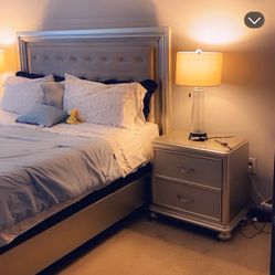 King Bed Set & Mattrass