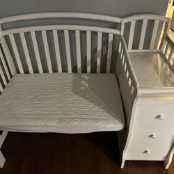 Crib with Changing Table