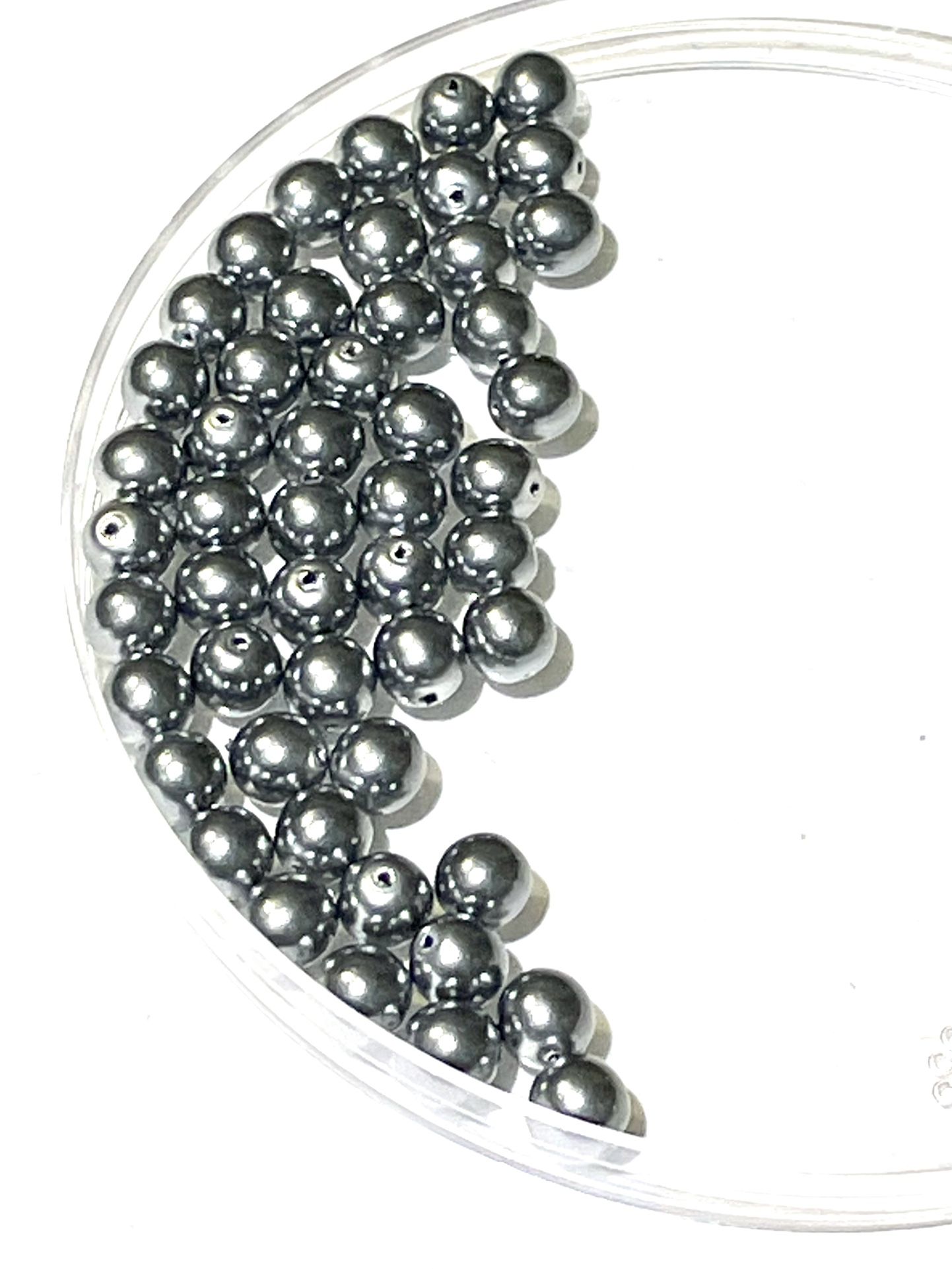 Grey Pearls 