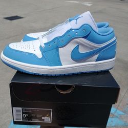 New Air Jordan 1 Low Men Size 9.5