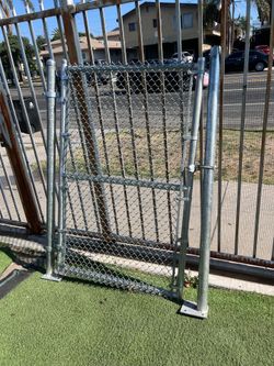 Fence door