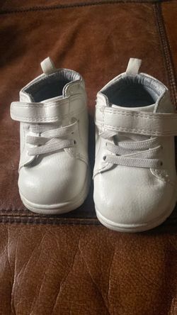 "4". White Baby Sneakers with Velcro Strap