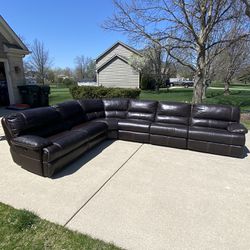 Power Reclining Leather Sectional Couch 