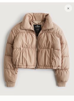 HOLLISTER CROP FULL ZIP PUFFER