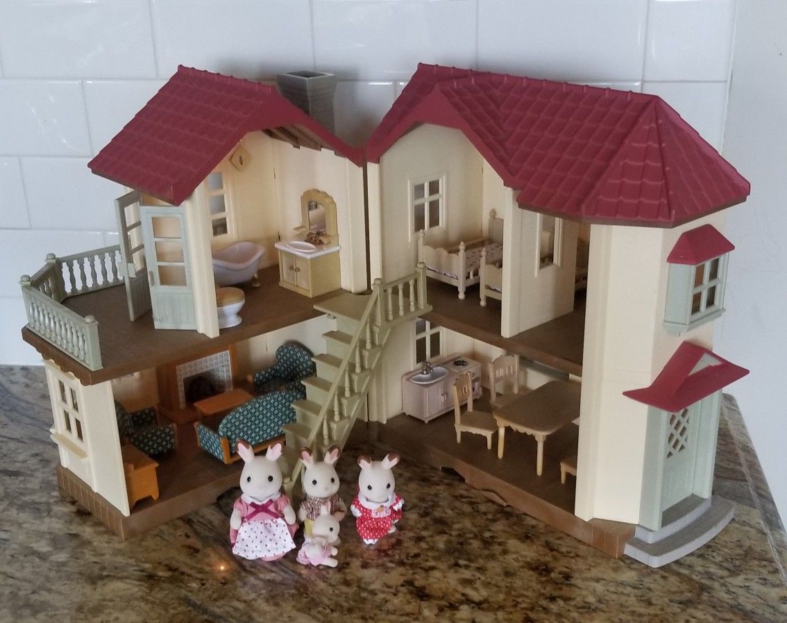 Calico Critter Country Dollhouse Fugures Furniture Lights $60