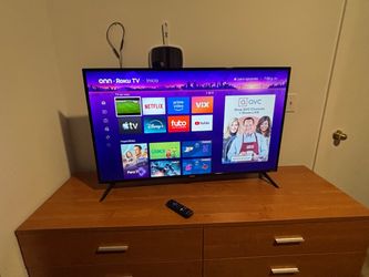 Smart tv 48”