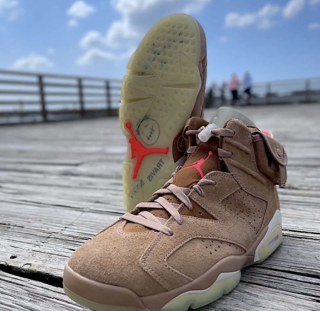Jordan 6 Travis’s Scott NEW 10.5