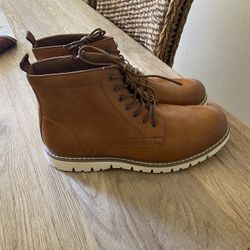 Steve Madden Chukka Boots