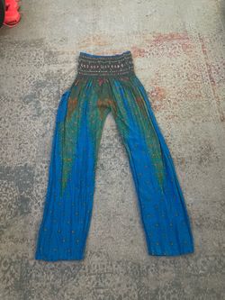 Tamsy Harem pants blue peacock print elastic waist one pocket size medium/large
