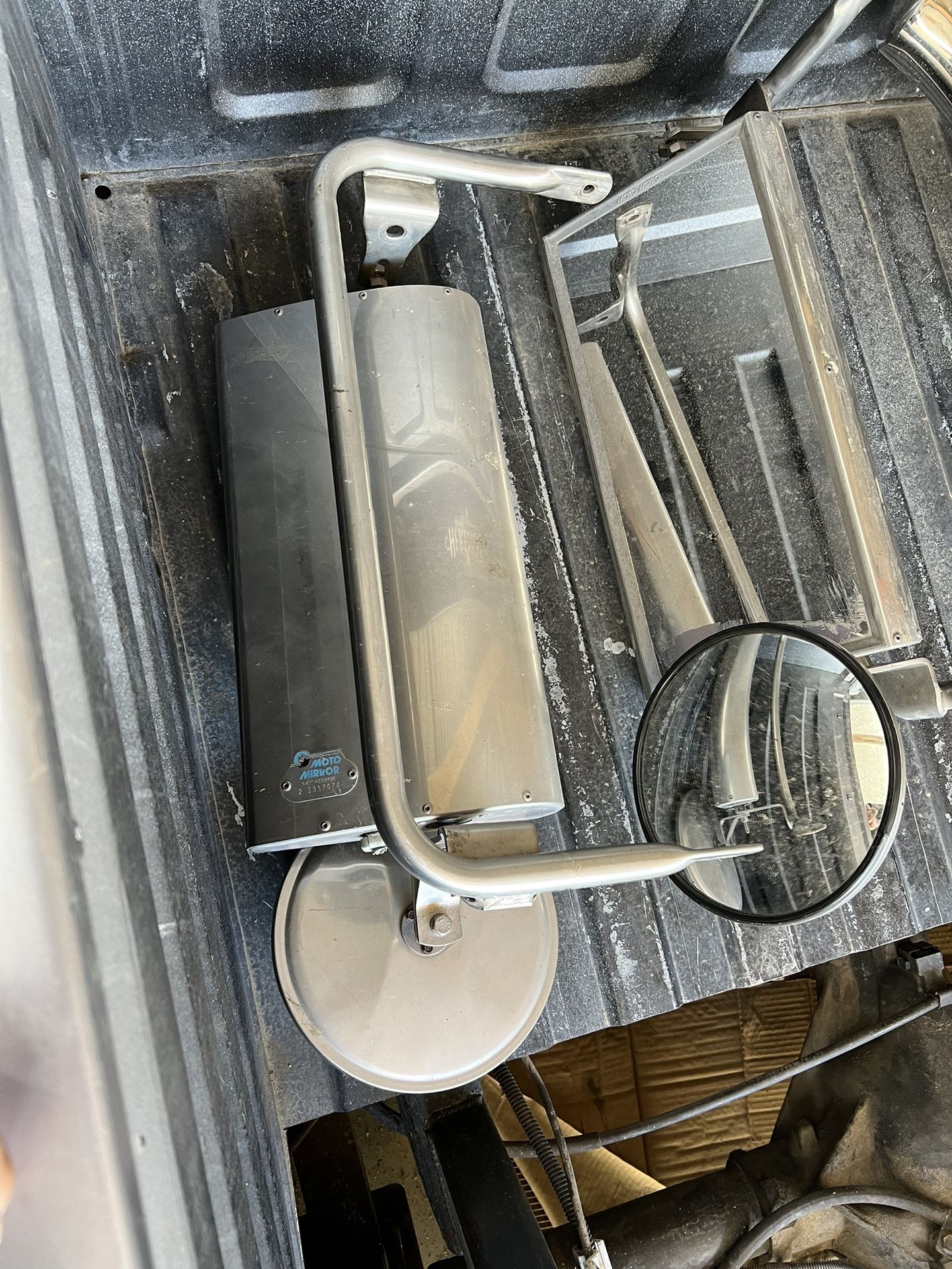 Moto Mirror