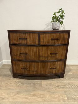 EXCELLENT dresser - four drawers - Ethan Allen - bamboo drawer  -  Regency - delivery  available 