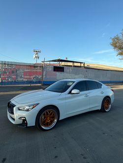 2014 Infiniti Q50