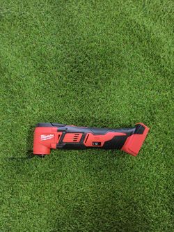 Milwaukee M18 Cordless Oscillating Multi-Tool