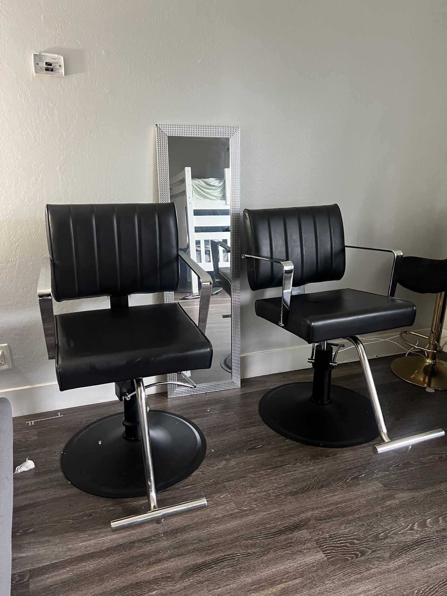 Barber Chairs 