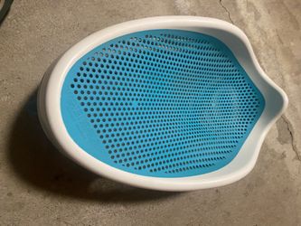 Kids bath tub