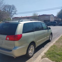 2007 Toyota Sienna 