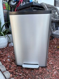 Trash Can