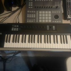 Pro-Grade Komplete Kontrol S49 – Studio Ready!
