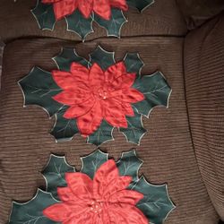 Christmas Doilies 