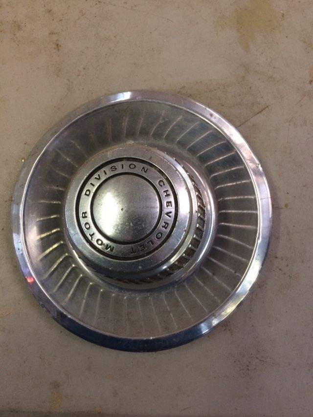 Set /4 Chevy Corvette Center Caps