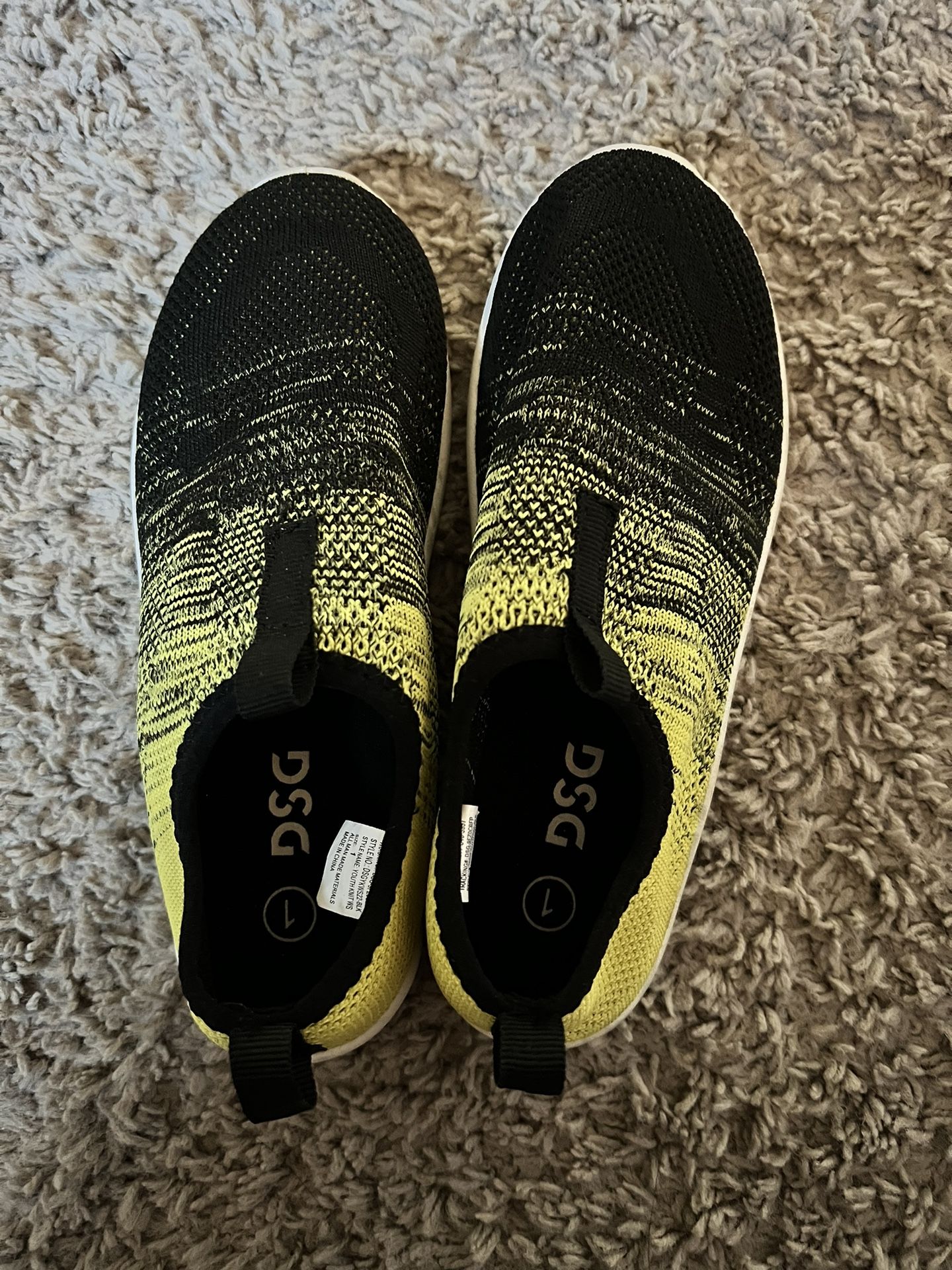 DSG Water Shoes For Kids Size 1