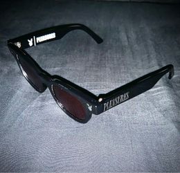 Pleasures x Playboy sunglasses (NEW)