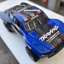 Traxxas Slash 4X4 VXL Brushless RC Short Course Truck