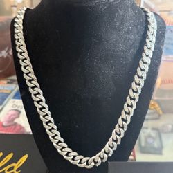 The  Gold Gods 12mm Diamond Cuban 18" White  Gold plates  Cubic zirconia Chain Necklace