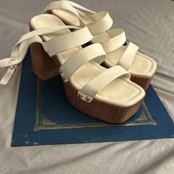 White Wedges/heels Size 5.5