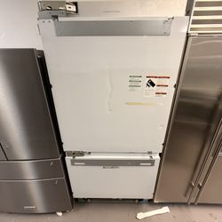 Fisher & Paykel Refrigerator 36”Inch Bottom Freezer Panel Ready 