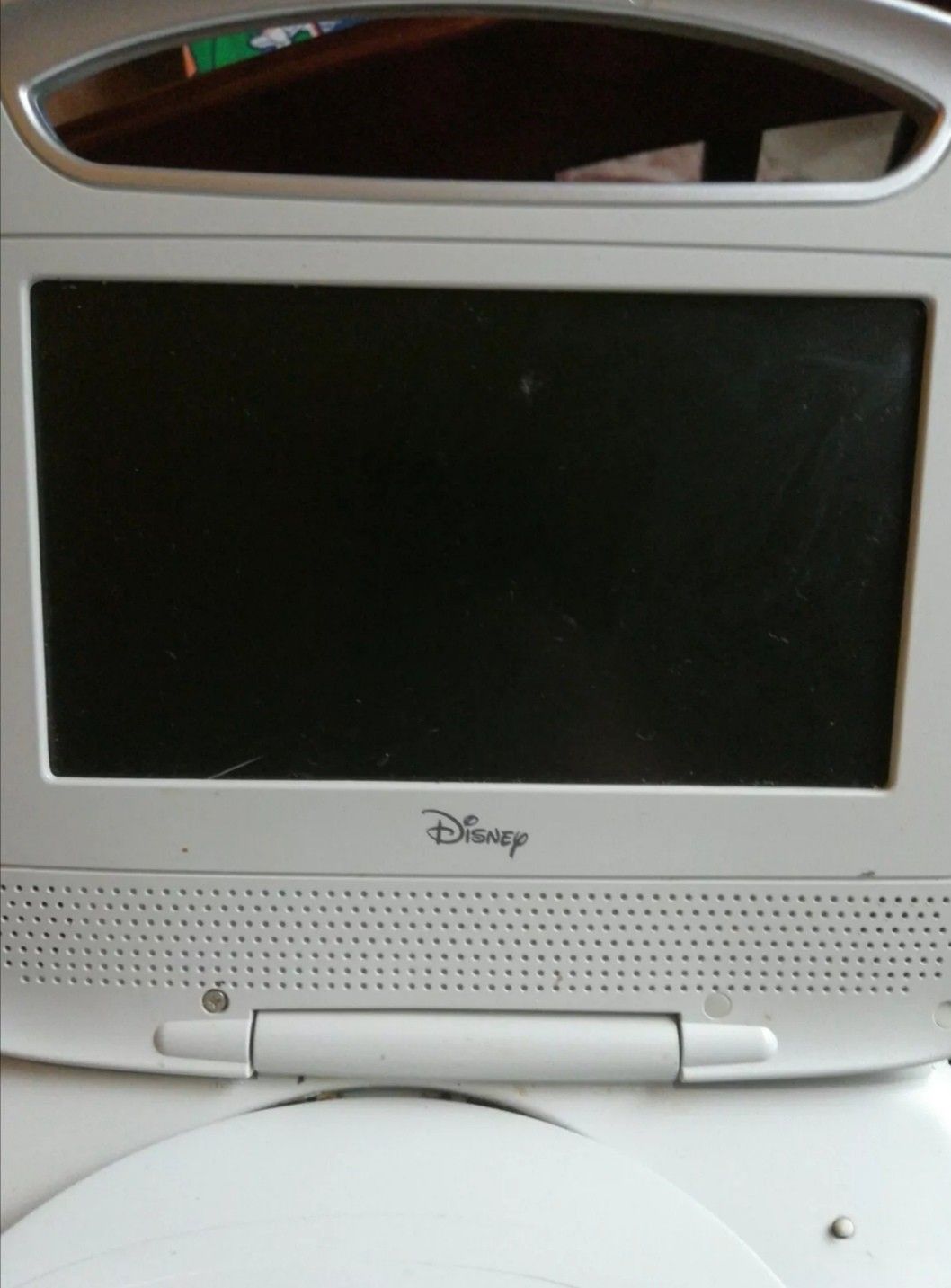 Disney D7500PDD Portable DVD Player (7"). for Sale in Federal Way, WA