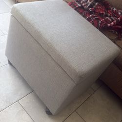 Ottoman/Storage cube