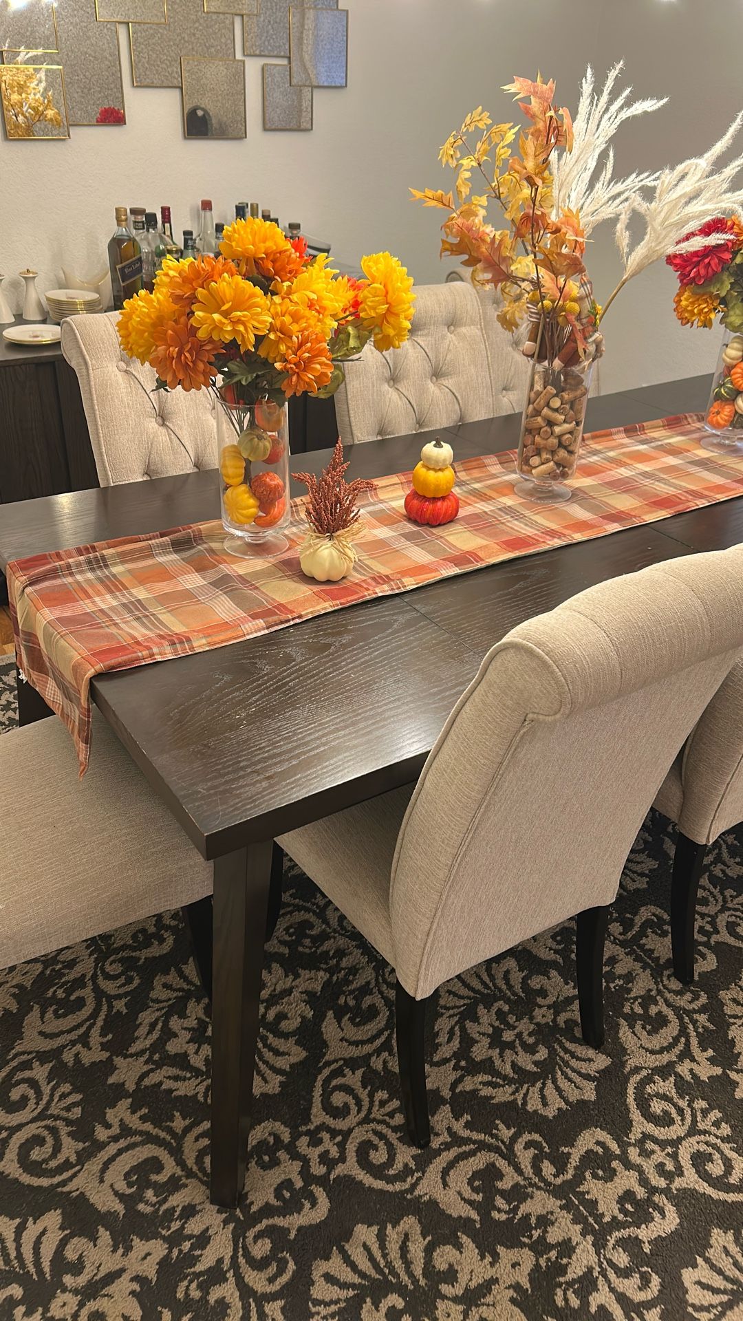Dinning Table