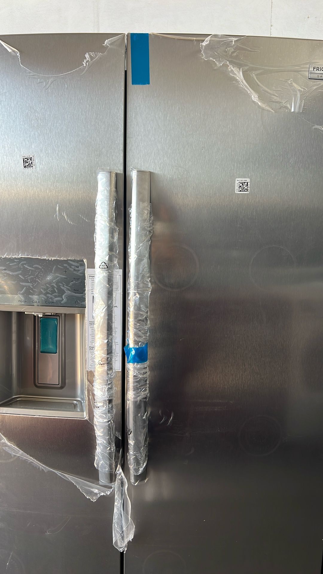 2025 Frigiadare Gallery Fridge