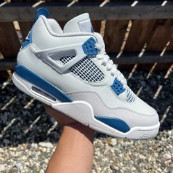Jordan 4 Military Blue (Size 6.5Y, 7Y, 9.5, 10, 10.5, 11, 12, 13)