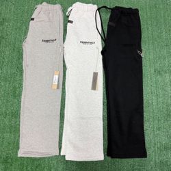 Brand new Fear of God Essentials sweatpants available in multiple colors and sizes.  • Sizes: XXS – XXL • Colors Available:  – Black (Stretch Limo)  –