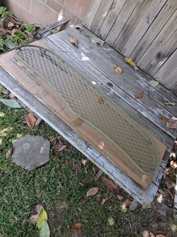 VW Oval Window parcel tray