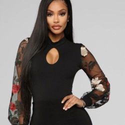 Fashion Nova Rose Bodysuit 